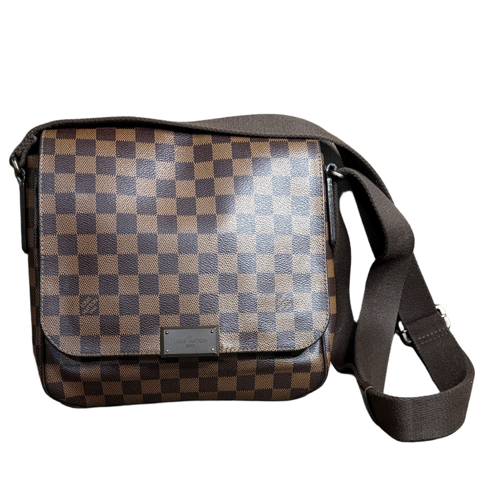 Louis Vuitton District PM Damier Ebene Canvas Messenger Crossbody Bag Authentic